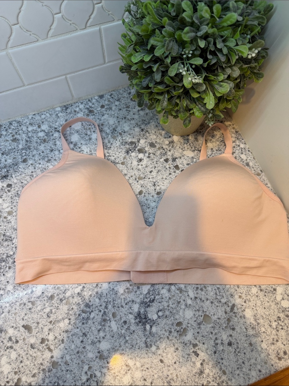 ThirdLove Light Peach Seamless Molded Bralette size 3 XL